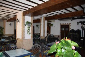 161_Restaurante-El-Caballo-Patio_1656
