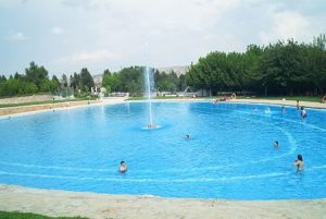 99_Complejo-El-Lago-piscina_1099